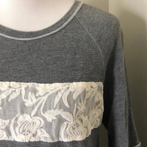 🌺Like new🌺 DOLAN T-SHIRT from Anthropologie - Picture 2 of 7